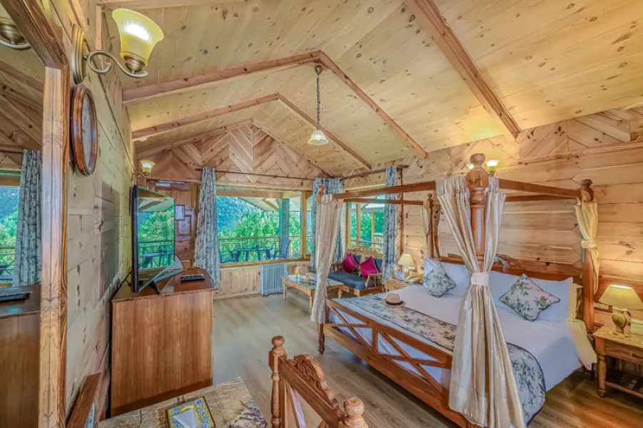 Urvashi's Retreat, Manali