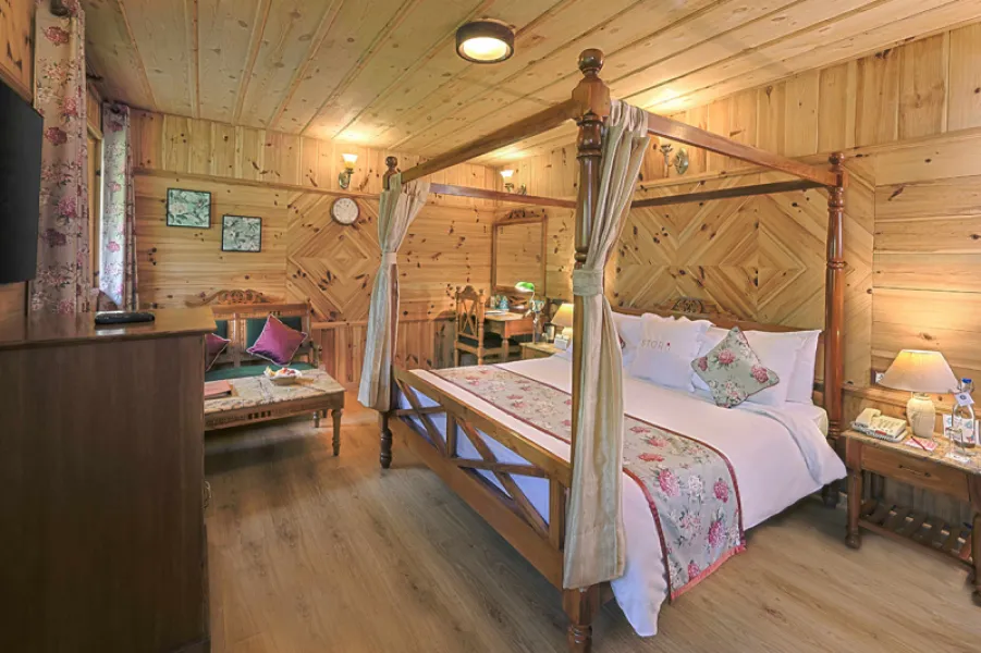 Urvashi's Retreat, Manali