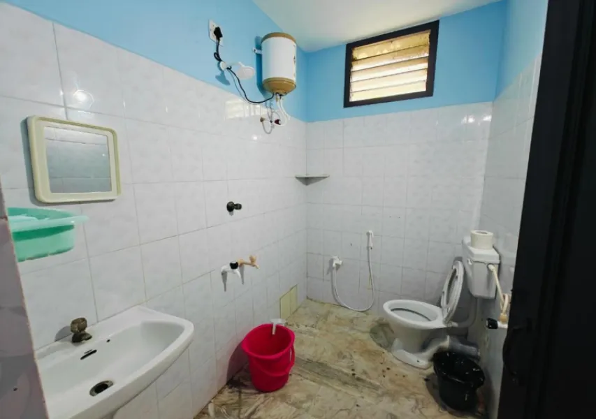 JM Home Stay | Entire 3BHK House Near White Town, Markets & Beach