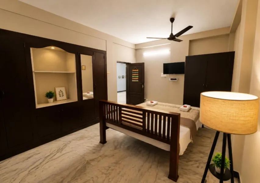 JM Home Stay | Entire 3BHK House Near White Town, Markets & Beach